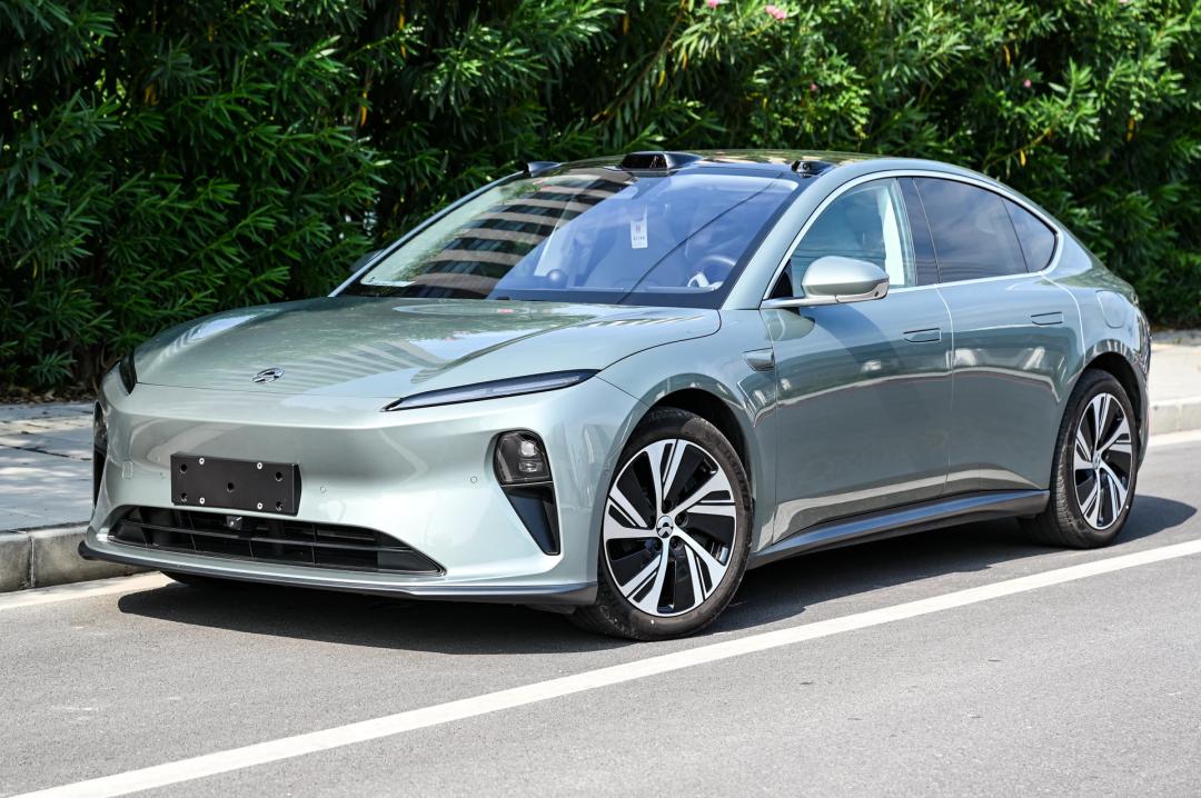 新款蔚来et5深度测评,十几万买蔚来et5旅行版