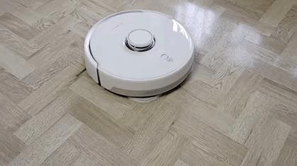 云鲸三代智能扫拖机器人,云鲸和石头扫拖一体机器人测评