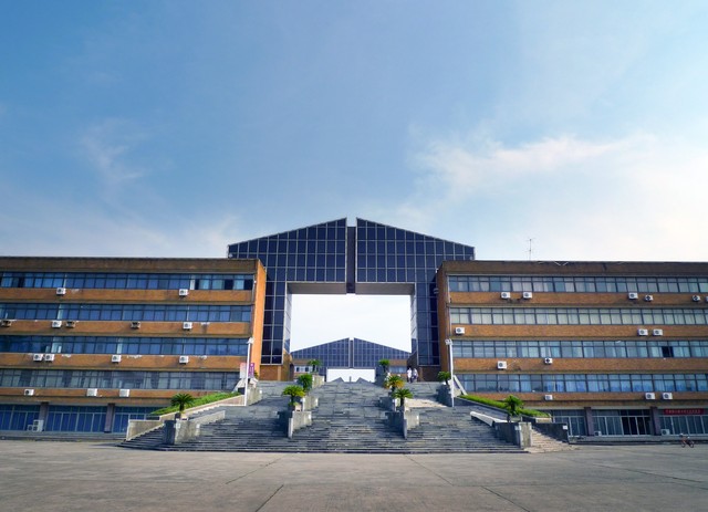 宁波二院和李惠利医院哪个好,宁波第一医院和三院什么时候合并