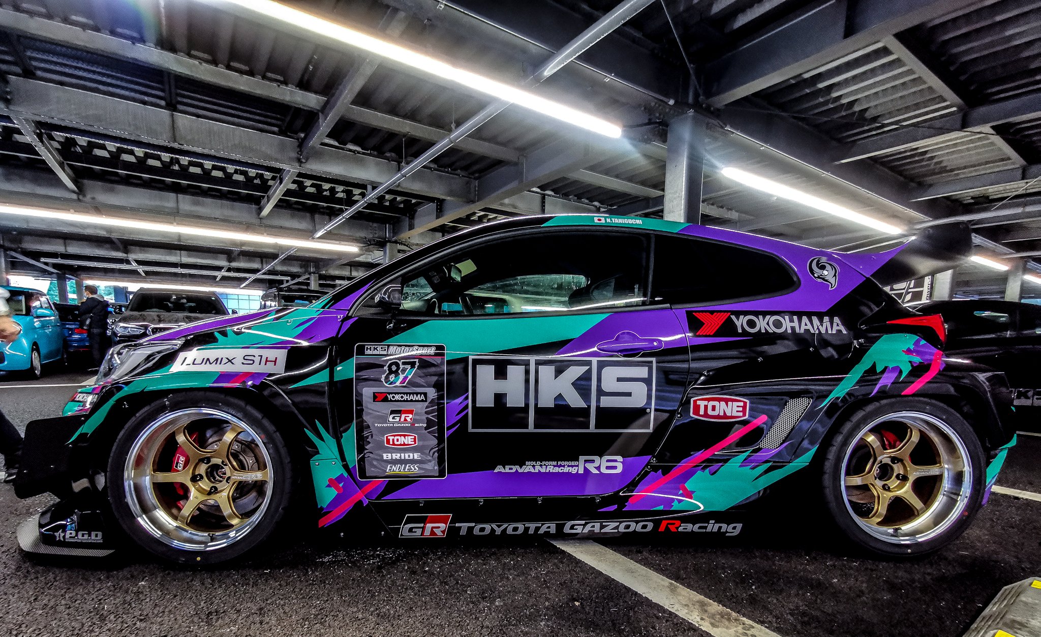 丰田yaris改装视频,丰田gryaris三缸