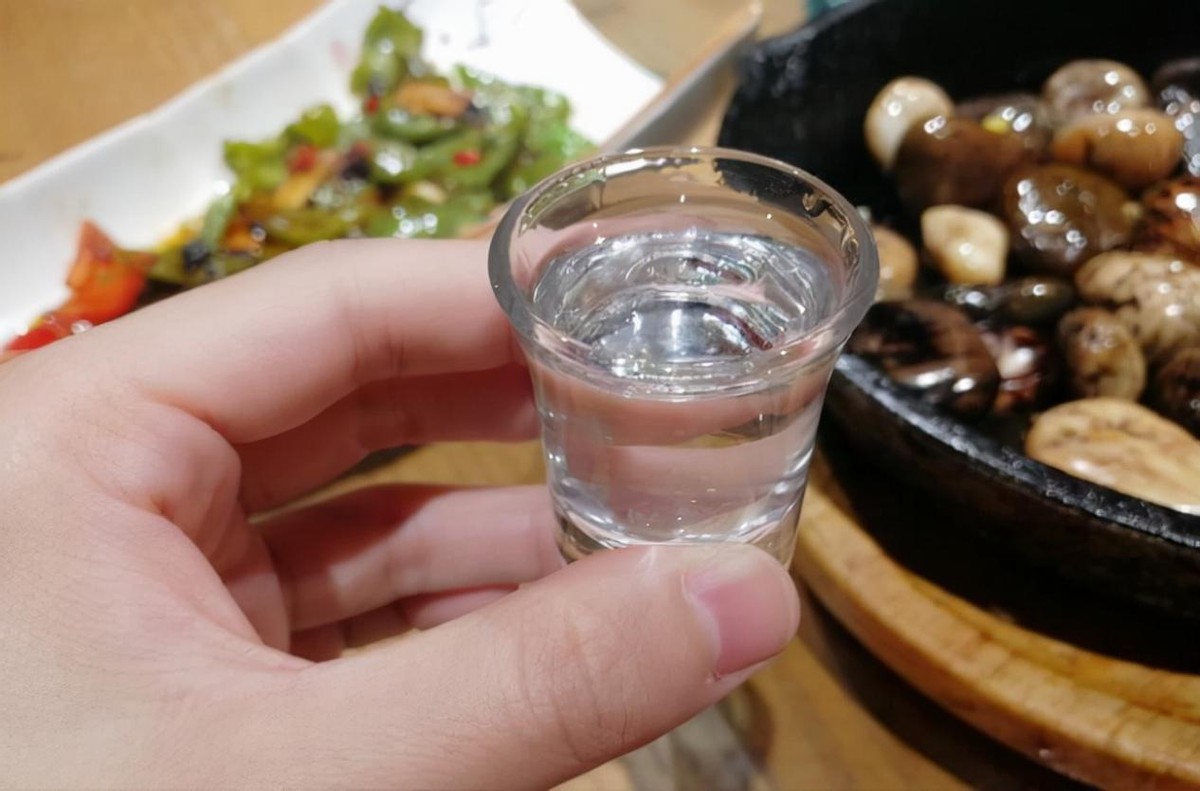 农村散酒10钱一斤是多少度的,农村10元一斤的散酒