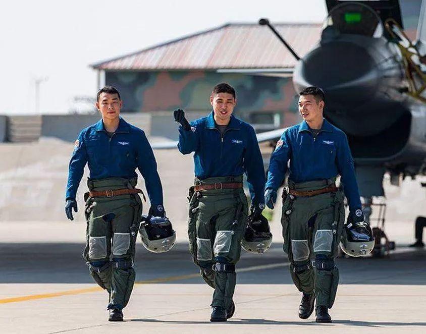 最受欢迎的女婿公务员,公务员择偶职业排名