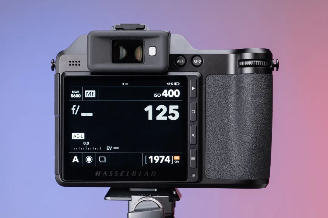 哈苏x2d-100c的三款镜头价格,哈苏x2d100c能不能用佳能ef镜头