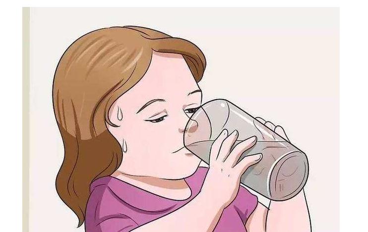 孩子发烧喉咙痛饮食注意什么,喉咙发炎发烧饮食应该注意什么