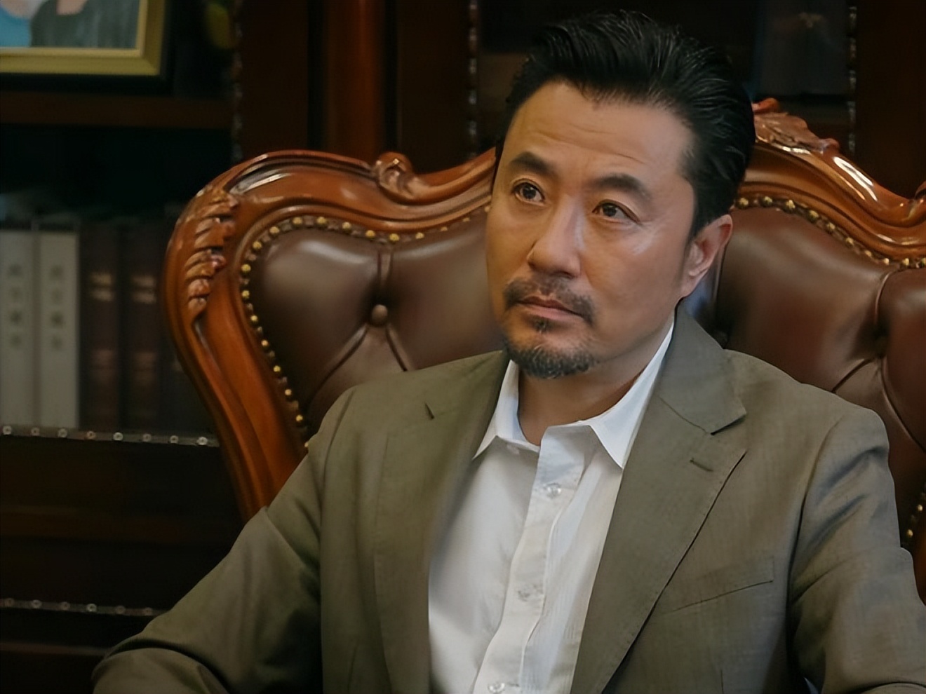 《他是谁》陈宝丽的悲惨结局,从睡了赵刚的那一刻便开始了