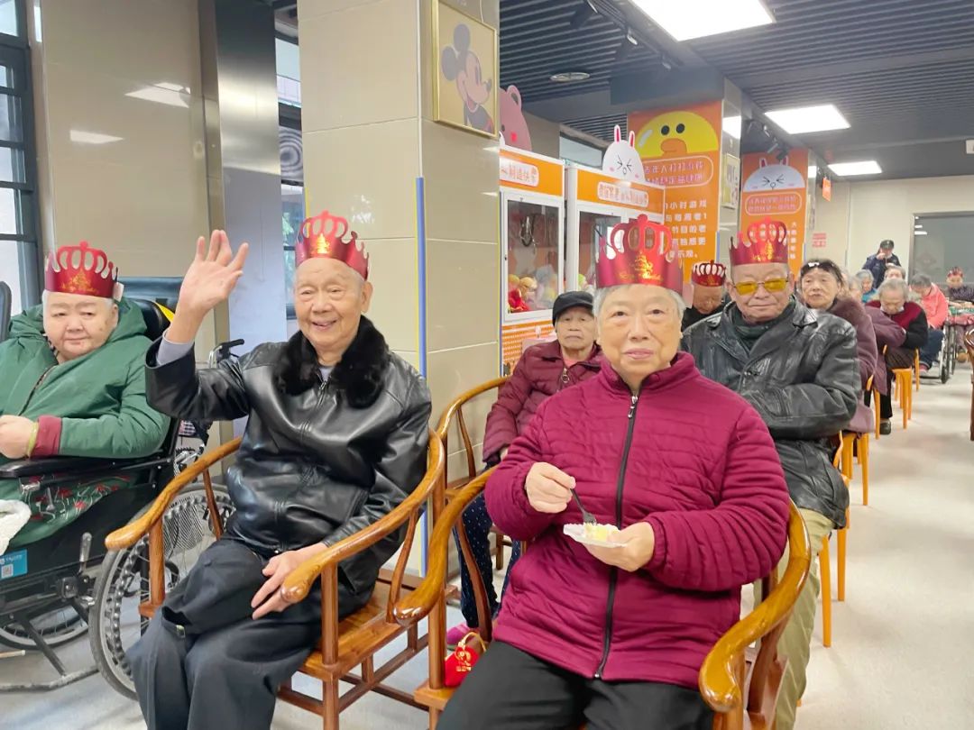 福享天年！我和春天有个生日会！