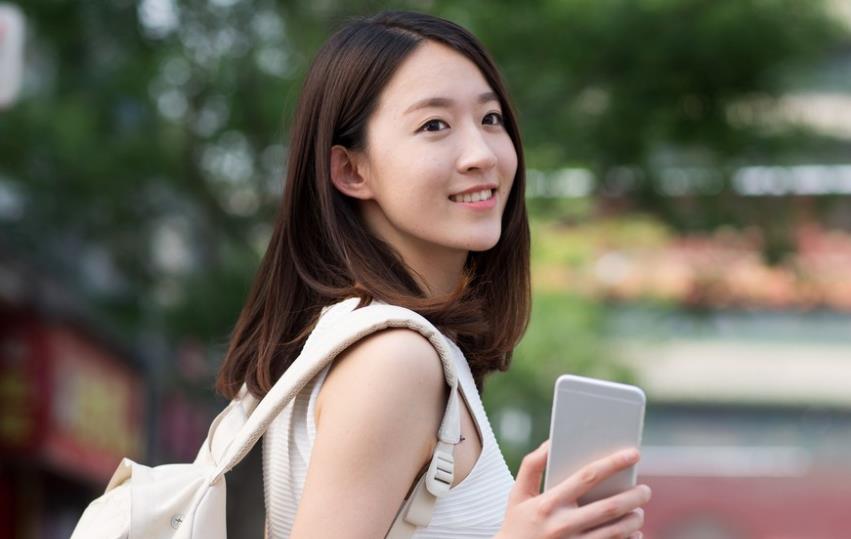 相亲聊天刚开始怎么聊可以升温,相亲加了微信聊了4天见面怎么聊