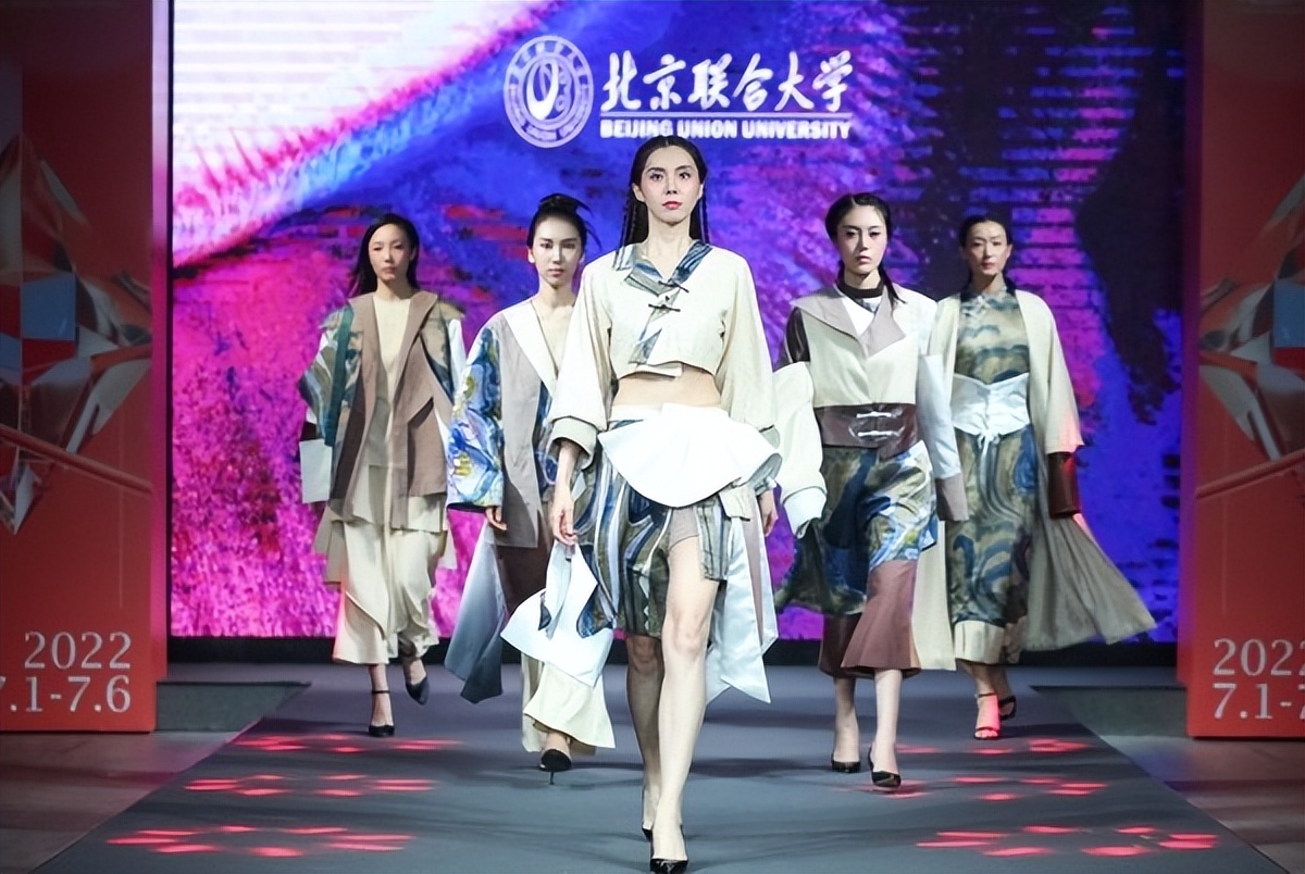 这群北京青年“火”了！登上央视、留学世界名校、勇夺全国冠军，来自同所大学