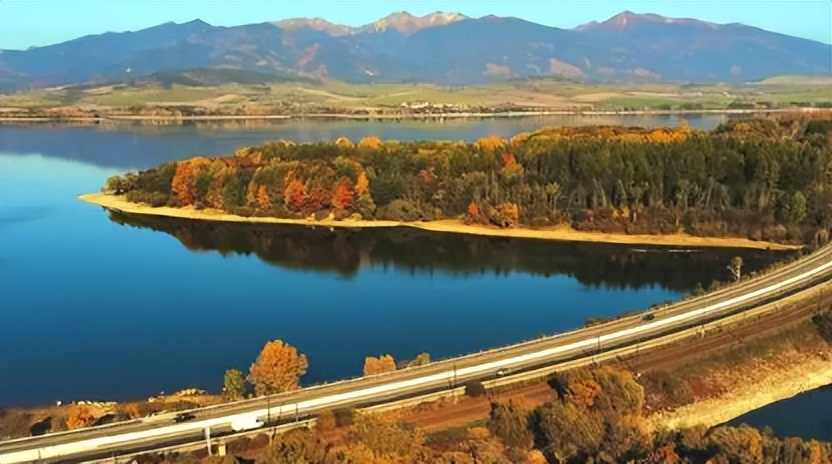 2022年农历十月一日是几月几号,2022年元月一日农历是初一吗