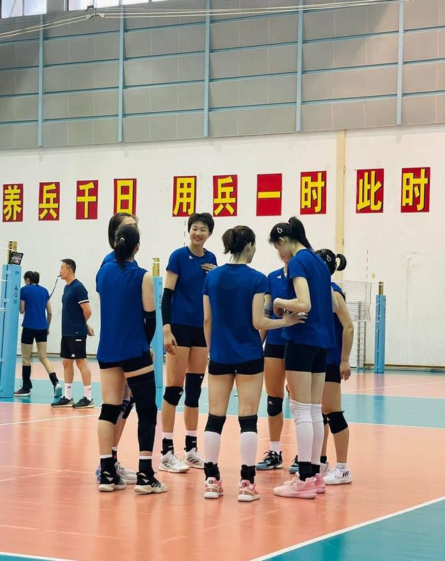 女排姚迪朱婷最新消息,中国女排7仙女现状