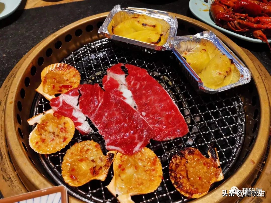 美食探店看着蒜蓉虾流口水,海鲜鲍鱼小龙虾螃蟹