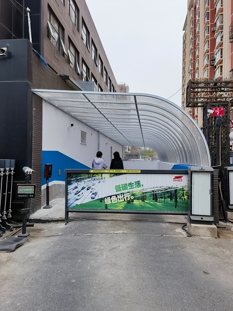 如何判断地下车库归属权,地下车库产权归属的法律依据