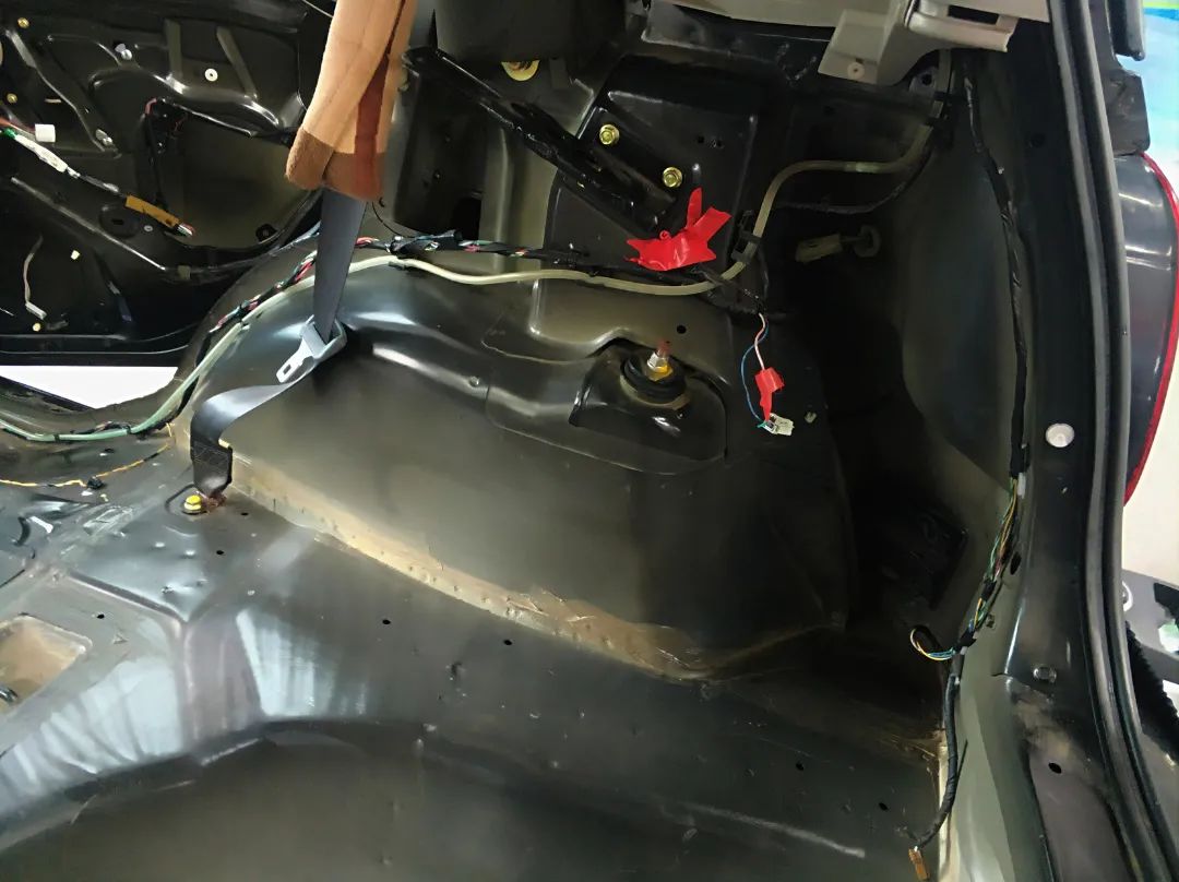 铃木天语隔音改装效果,铃木维特拉无损改装音响