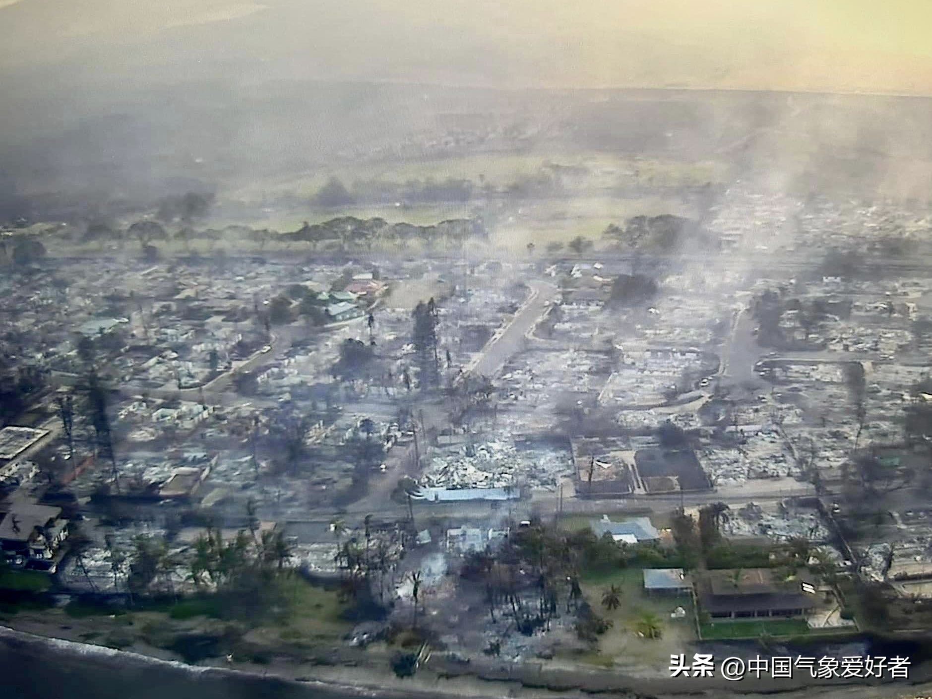 灾难大片地球升温,夏威夷山火灾难片
