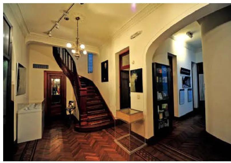 每一次旅行,都是在幻象中抵达故乡