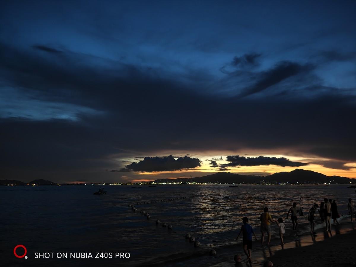 努比亚z40pro80w与165w,努比亚z40spro灵笼限定版