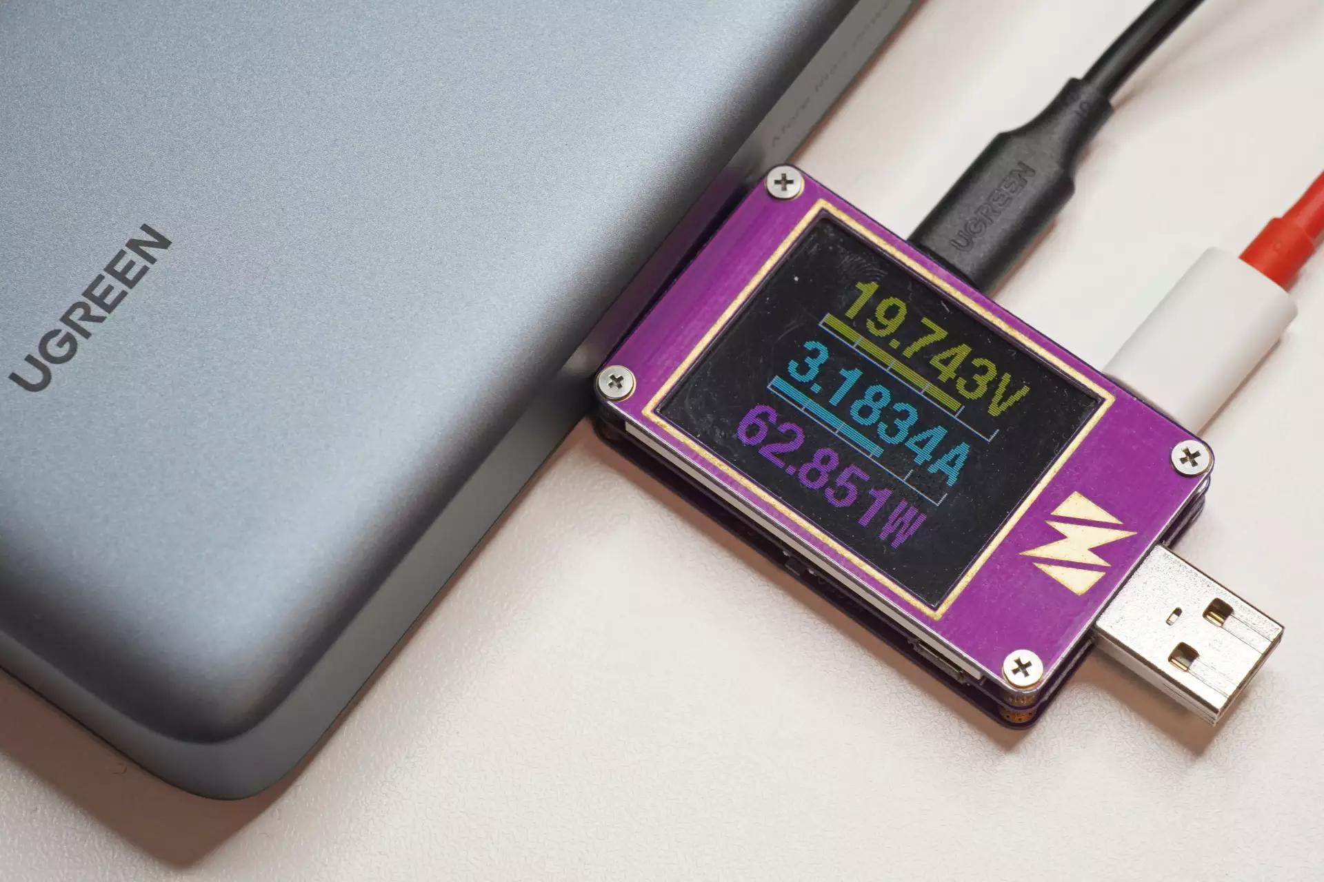 25000mAh+145W，这款能给笔记本随时充电的绿联能量湃到底怎么样