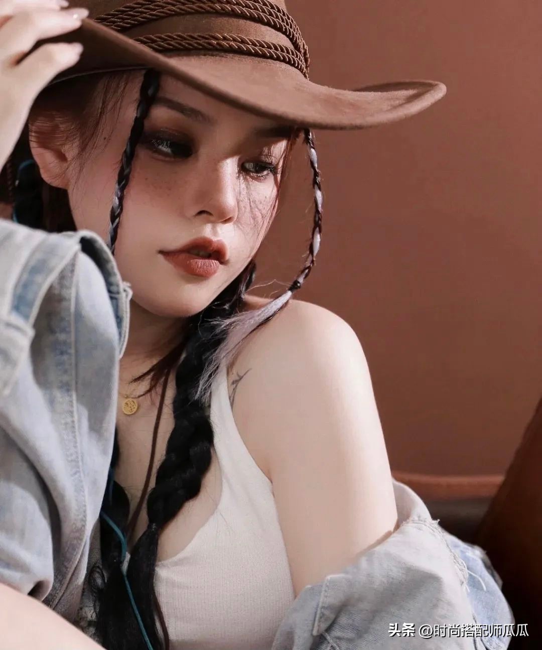 热巴同款发型中长发,热巴齐刘海发型