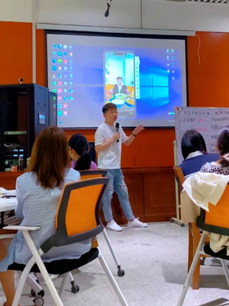 宝妈该找什么工作,宝妈选择自由职业