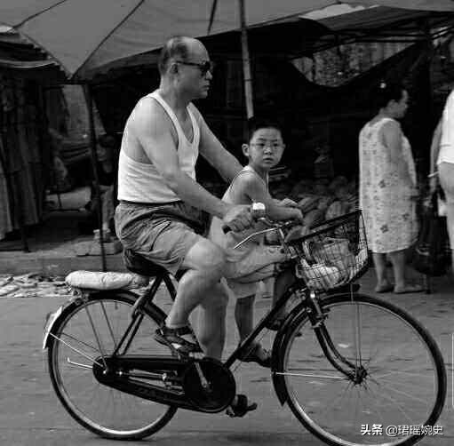 70年代老式凤凰26寸自行车价格,70年代凤凰自行车值多少钱