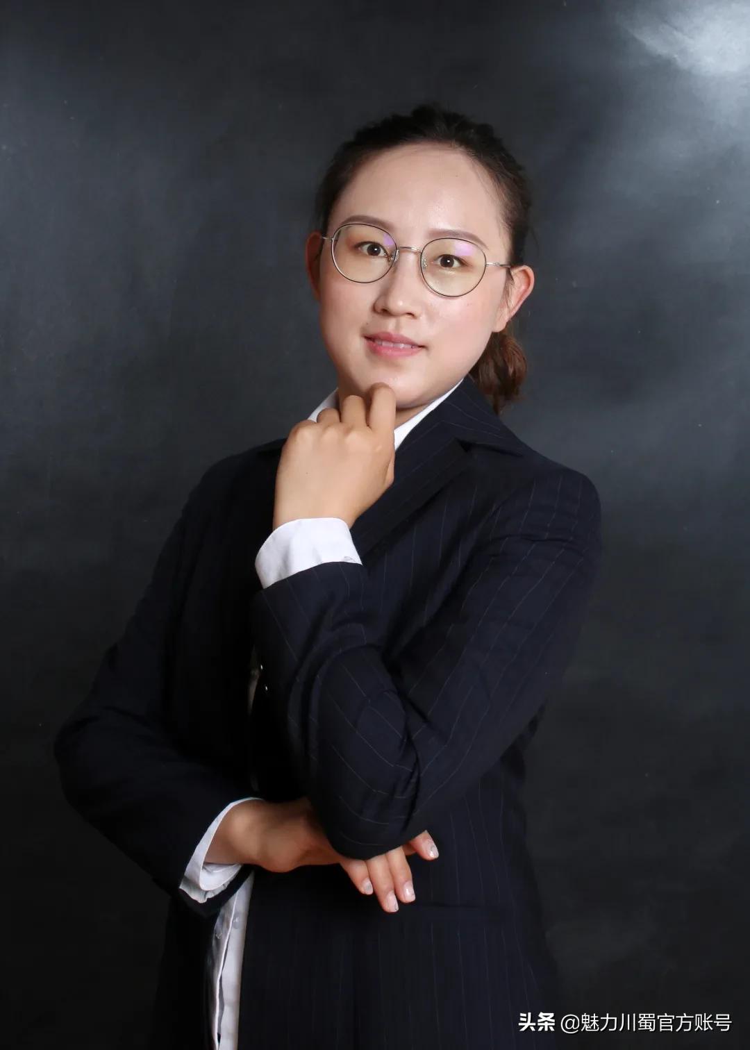 绵阳外国语学校李俊老师,绵阳外国语学校历史老师