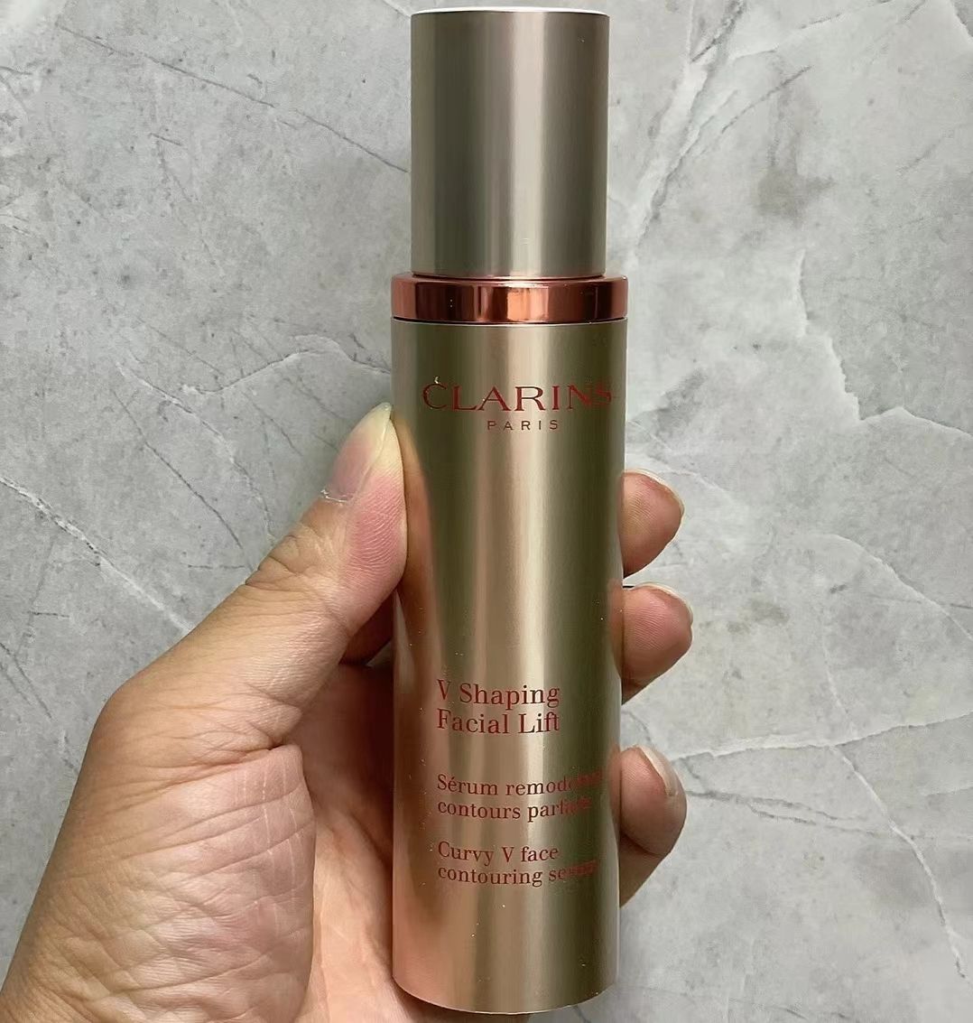 早睡不了又不想垮脸？4款能让脸“紧一圈”的精华，熬夜肌别错过