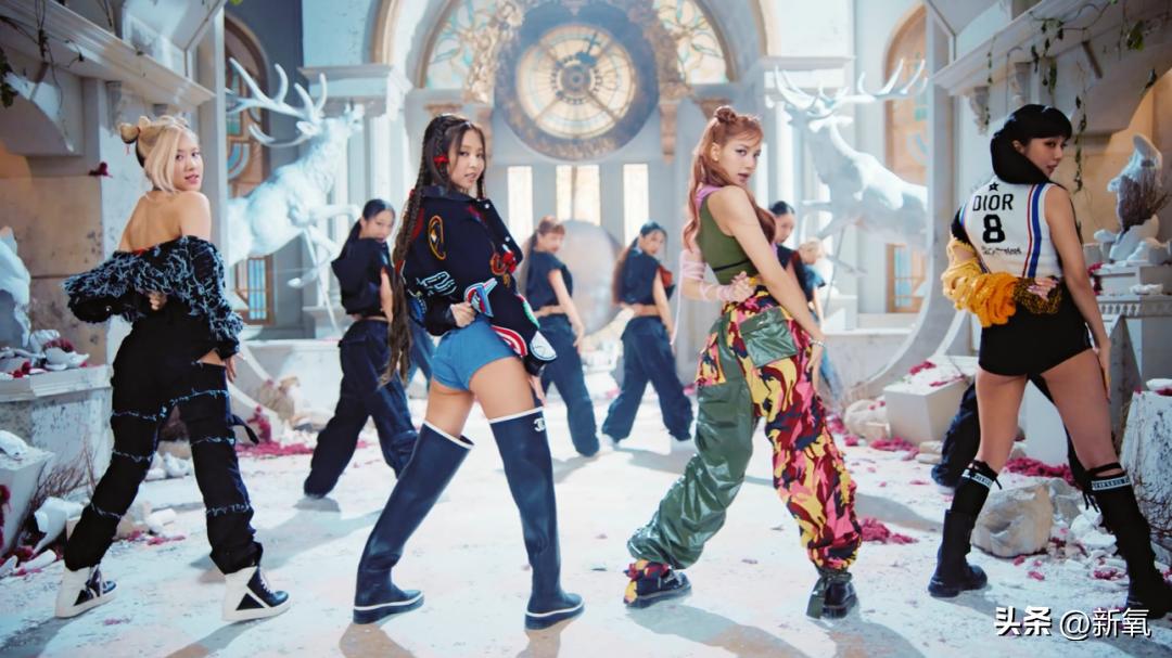 废土风穿搭：朴彩英、金泰妍、朴妍，谁才是真正的美人？