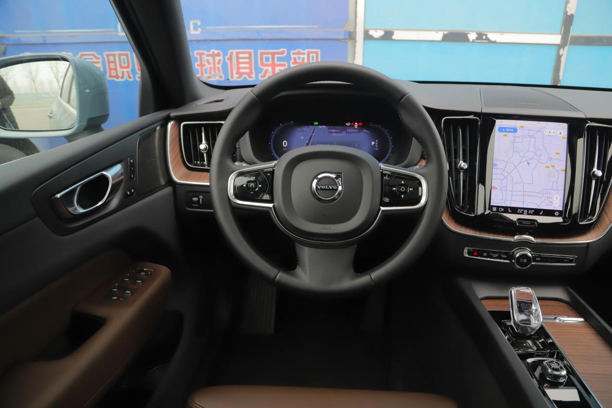 六边形战士坦克,六边形战士轻量级