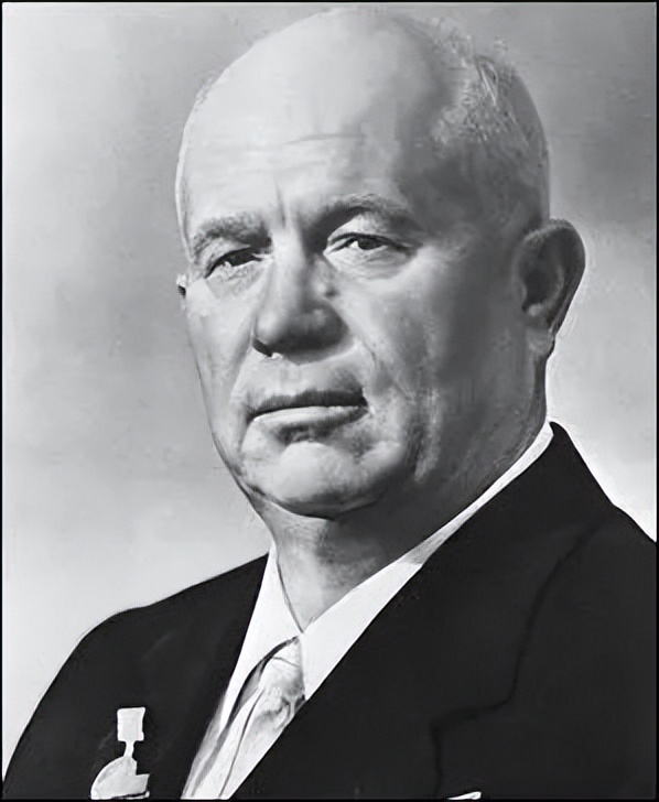 英国为阻挠中国收复香港,曾准备了48颗原*弹子**,美国得知立刻拍板