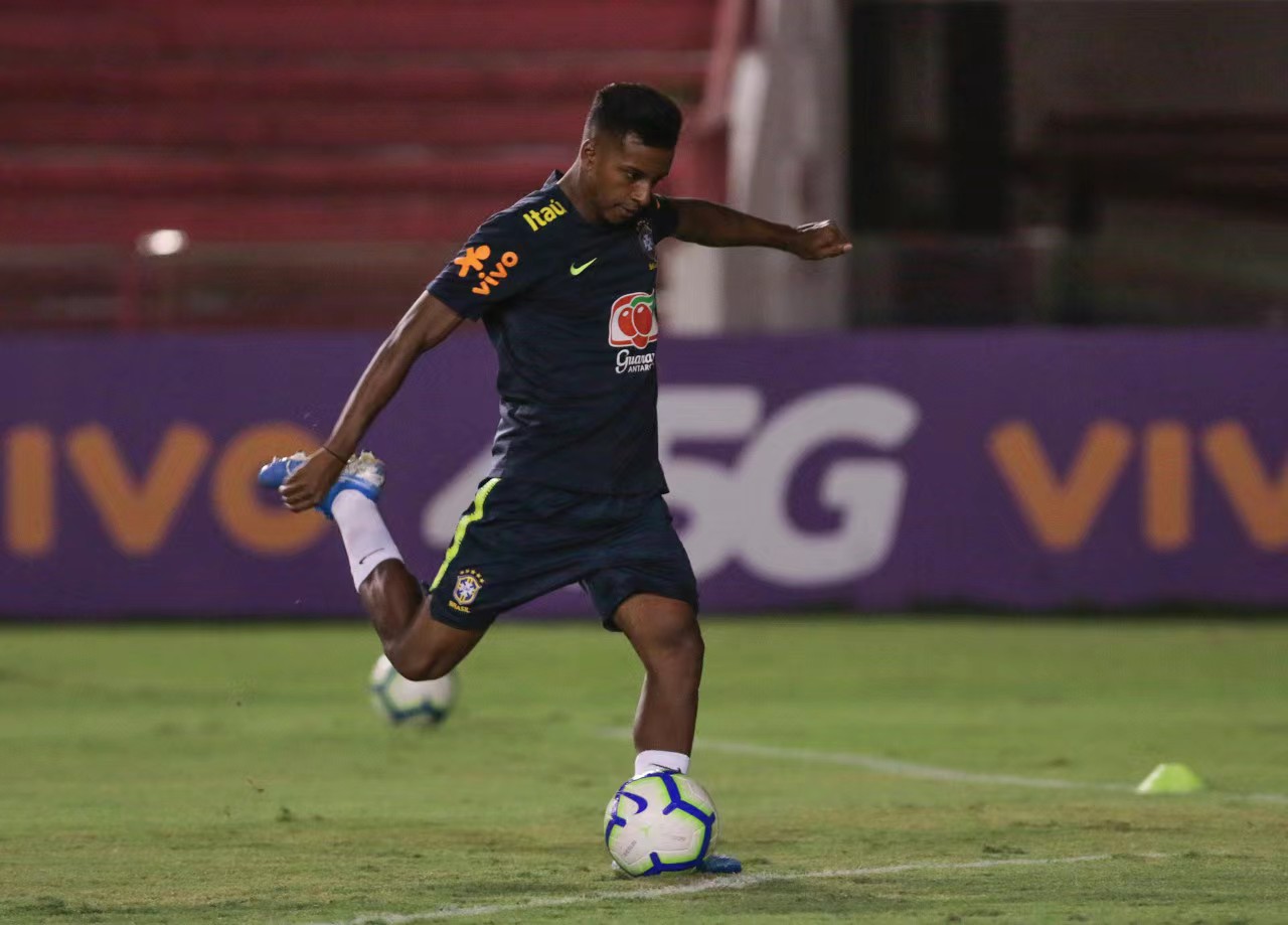 曼联签皇马中场卡塞米罗,皇马加盟曼联最新消息