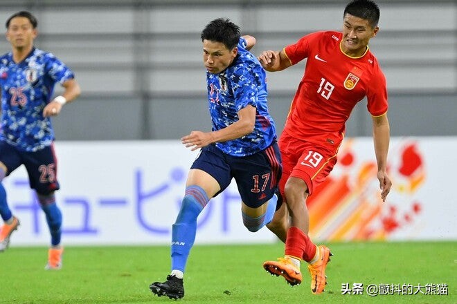 日本媒体批评日本男足输给沙特,日本网友看国足输越南