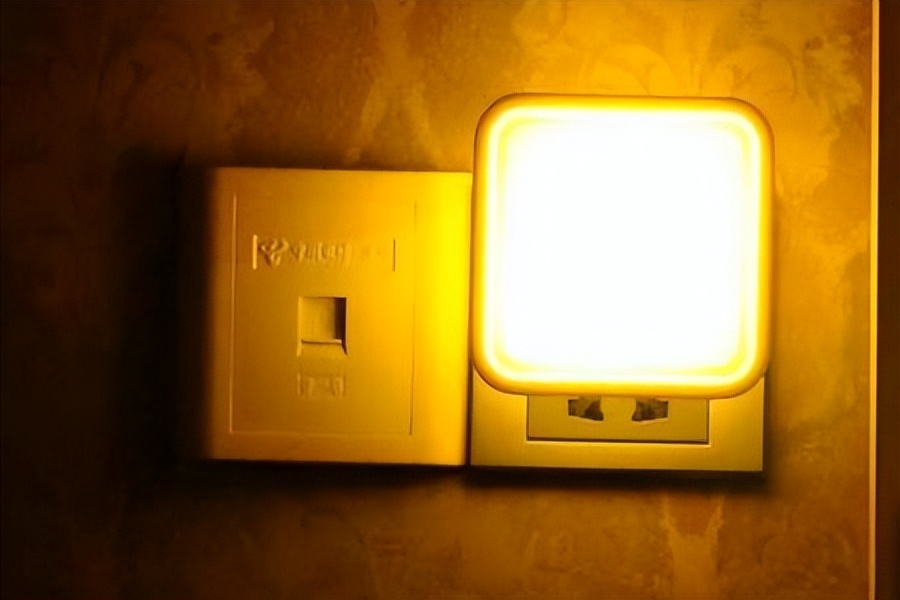 半年没用空调，怎么电费还是那么多？原来家里耗电最多的不是空调