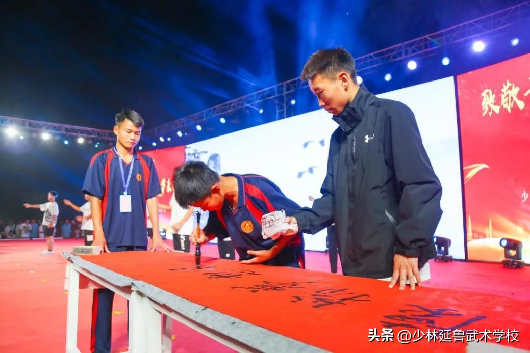 鑷存暚闈掓槬绛戞ⅵ鏈潵鍥㈣,鑷存暚闈掓槬鑷存暚鏈潵