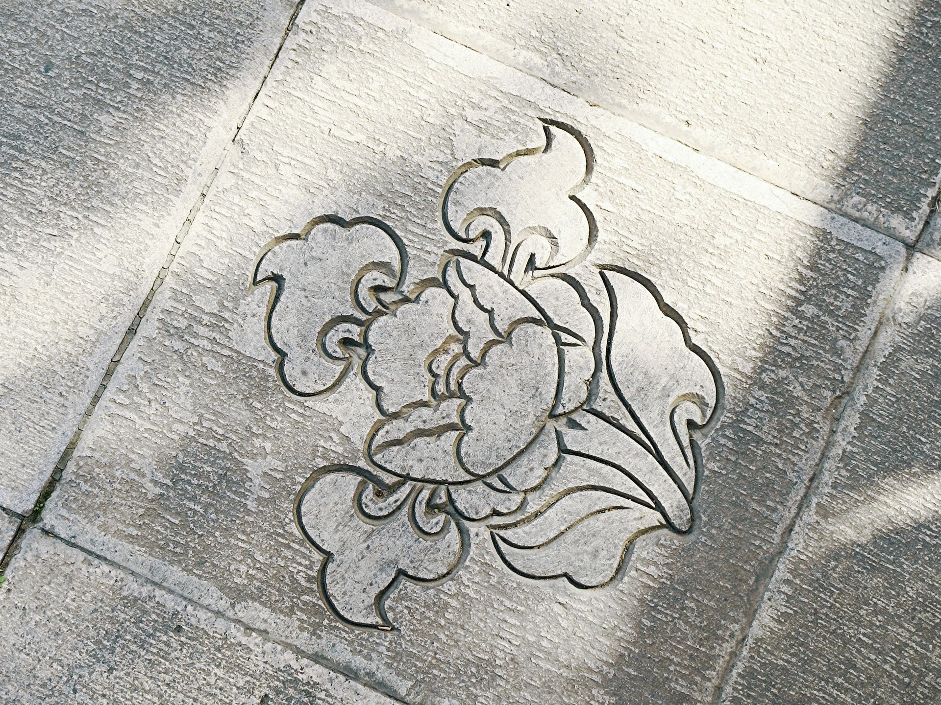 redminote12探索版屏幕,redminote12探索版参数