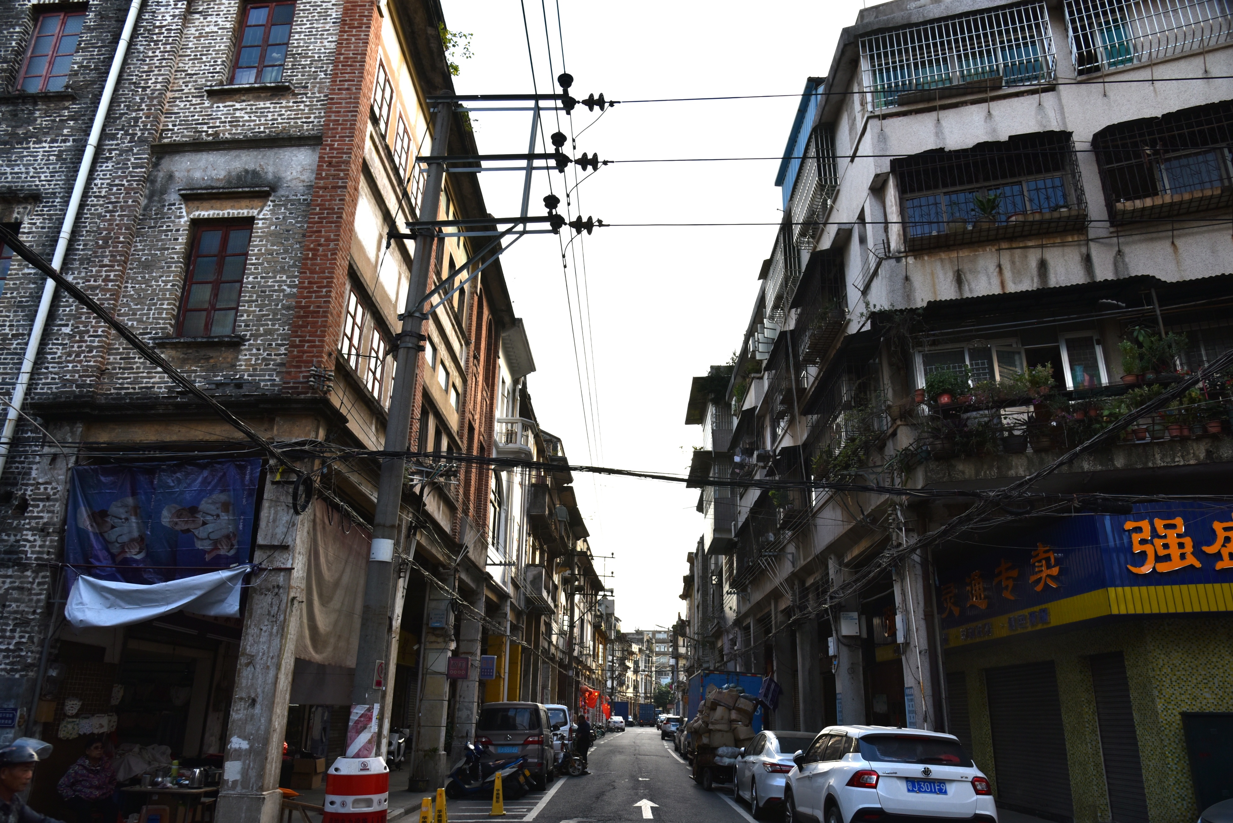 狂飙江门取景地打卡旧厂街,江门三十三墟街景点介绍