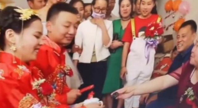 閮瓥澶,閮瓥瀹跺涵鑳屾櫙