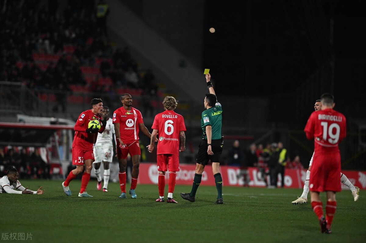 ac米兰1比3不敌多特蒙德,ac米兰1-0战胜那不勒斯