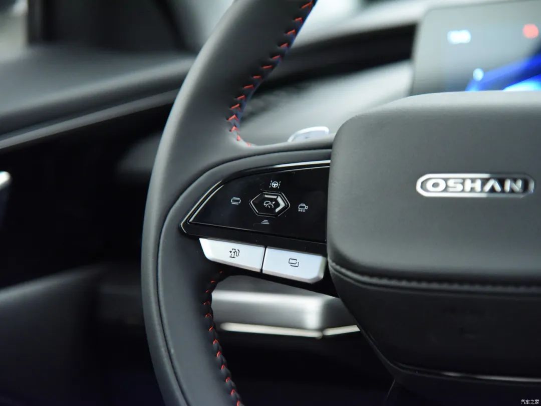 欧尚z6外观很像一个合资车,欧尚z6为什么有人说它像面包车