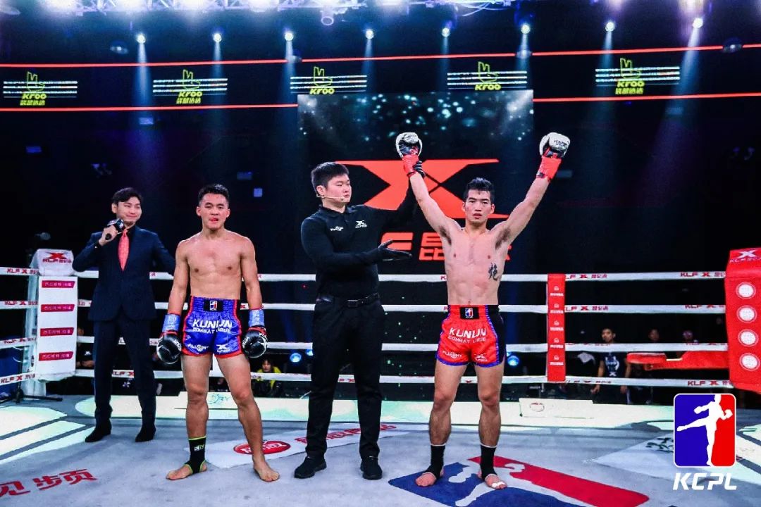 裁判员采访,昆仑决裁判吕二飞