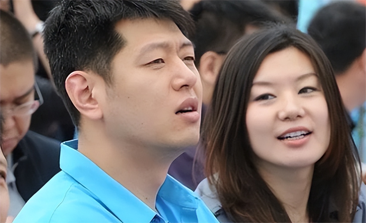 “亚洲蝶后”周雅菲：嫁给CBA二婚男，如今儿女双全堪称人生赢家