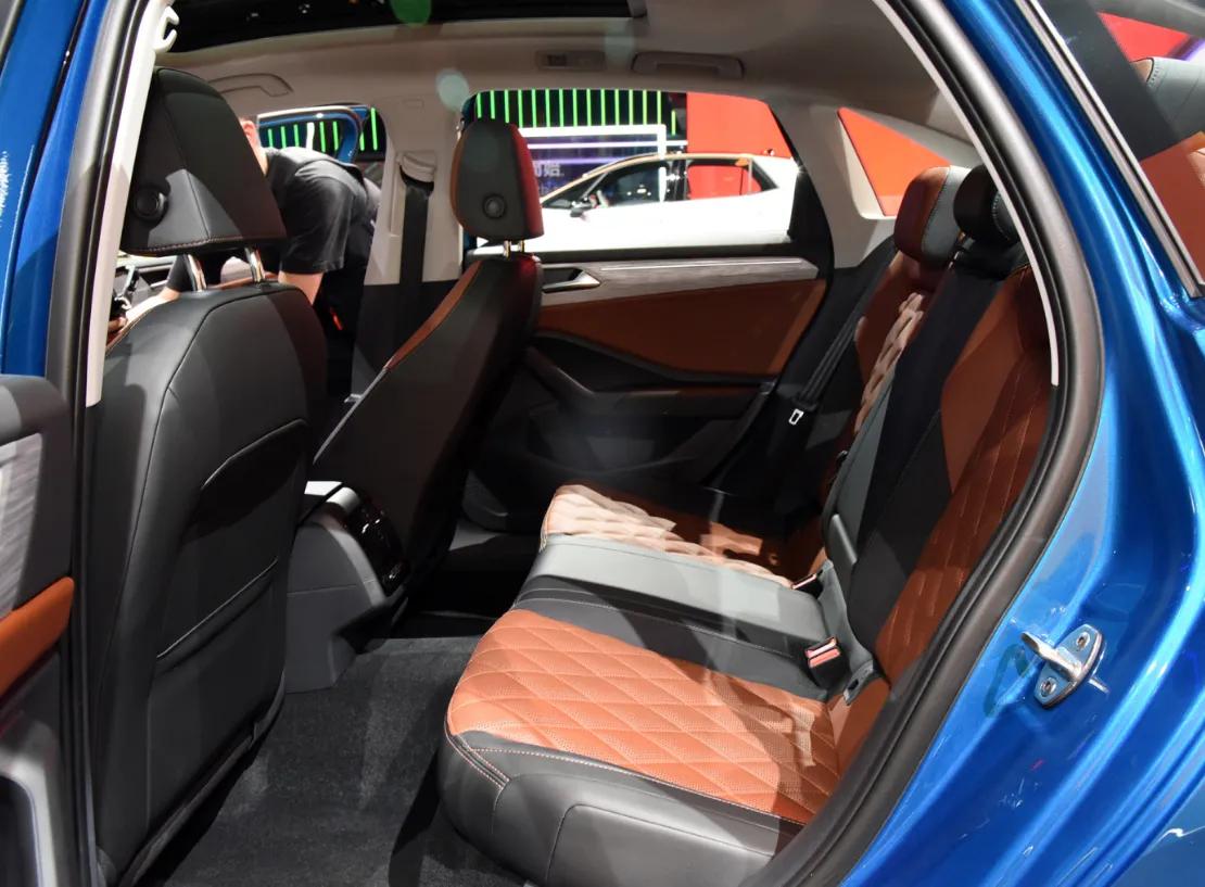 大众2021速腾落地车,大众速腾2024款2.5t四驱顶配落地价