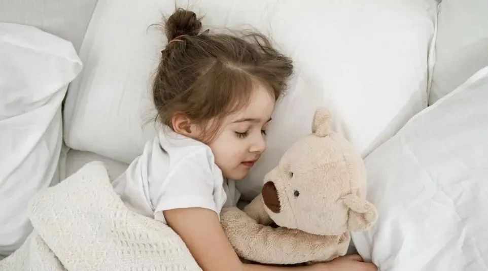 5岁儿童幼儿园午休死亡,6岁女童幼儿园午休死亡原因