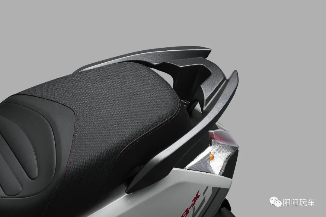 本田小摩托车mini踏板,本田nbx125新款