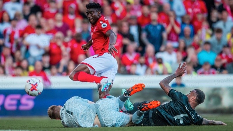 曼联曼城对阵阿森纳,曼联对曼城连败