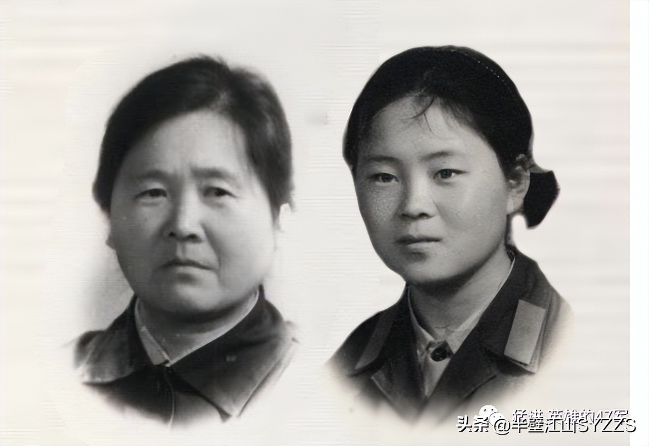 我和我的妈妈一起去旅行,我和我的妈妈一起去购物的英语