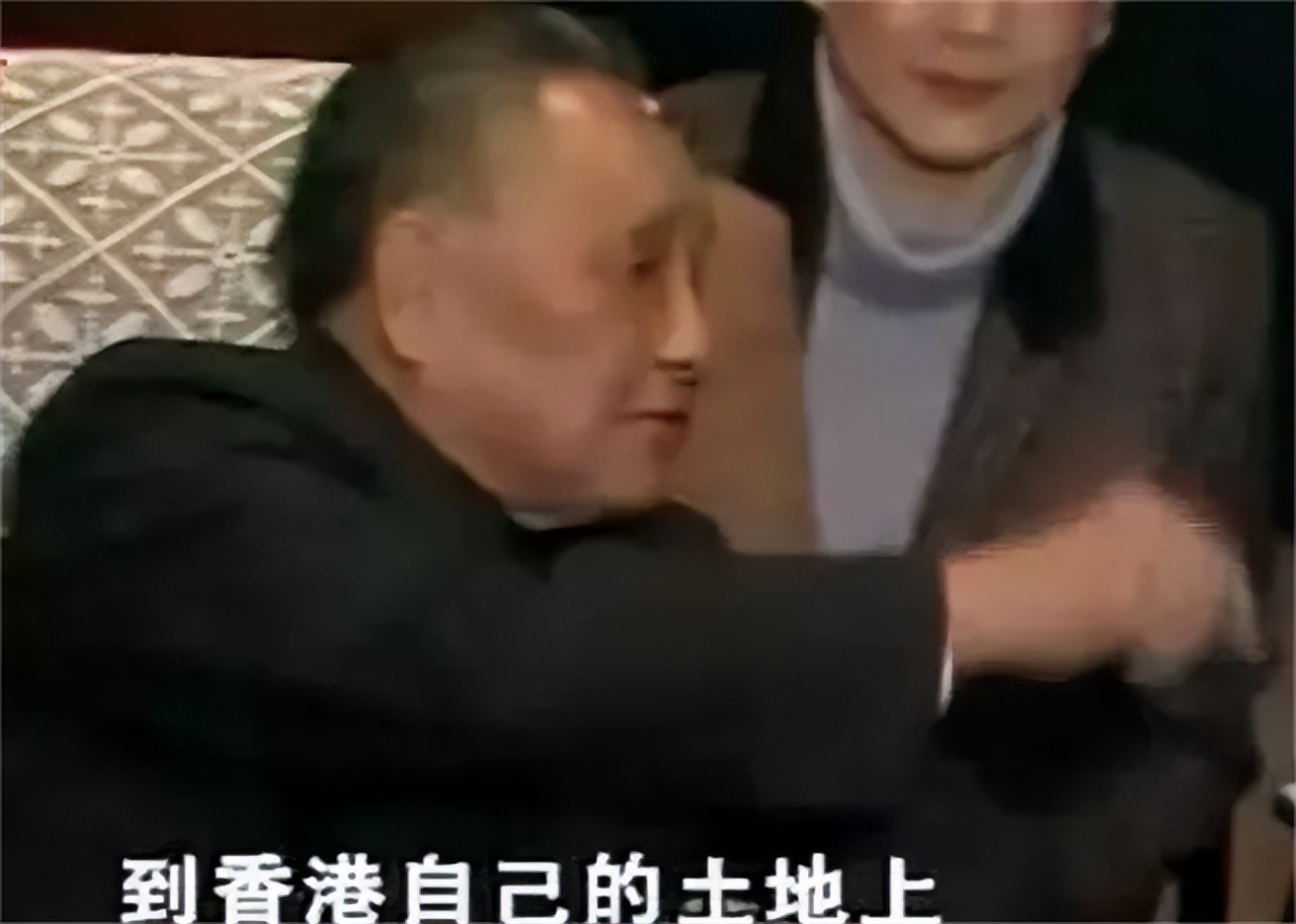 1997年邓公逝世,临终前对妻子卓琳说道:我还有一个心愿未了