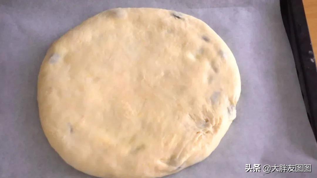 高筋面粉做面包不用厨师机,没有厨师机怎么做全麦面包