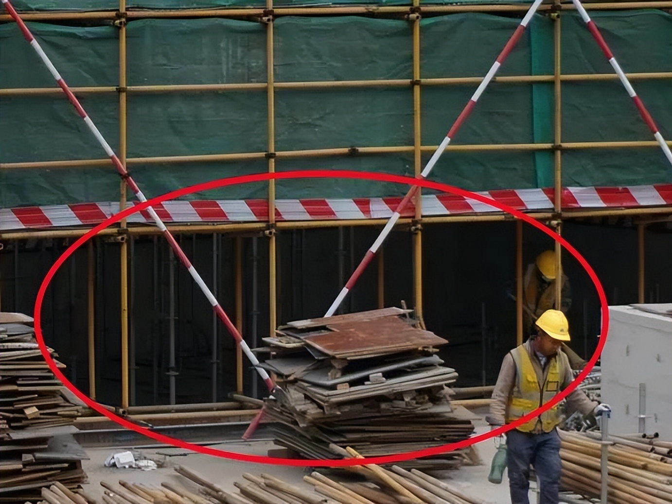 脚手架工程隐患识别图集,脚手架工程安全隐患图片讲解