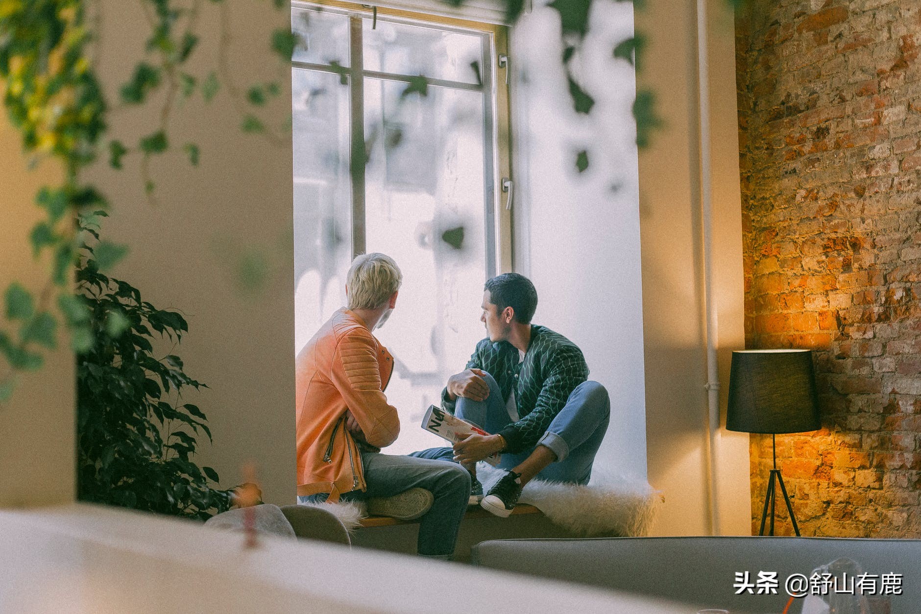 父母走后这三种亲戚不如外人,父母走后兄弟不再来往有四种原因