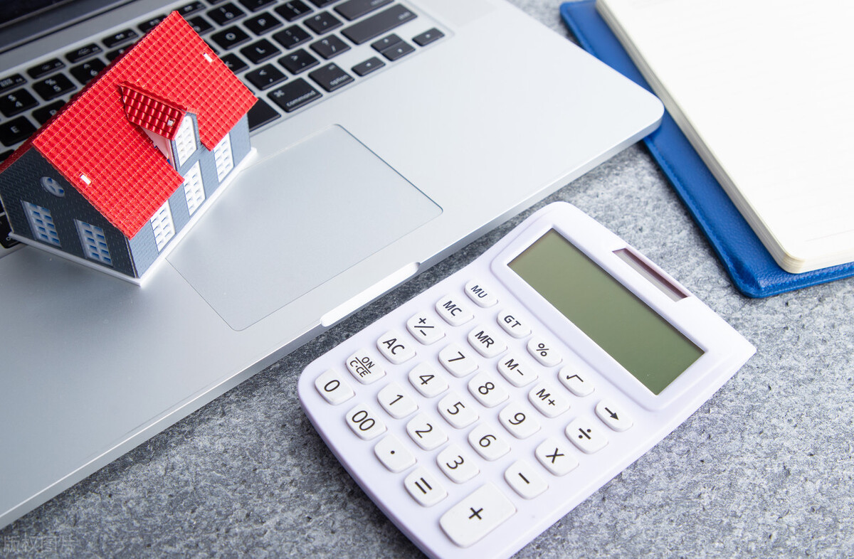 李嘉诚逃亡之路,李嘉诚为什么狂抛英国资产